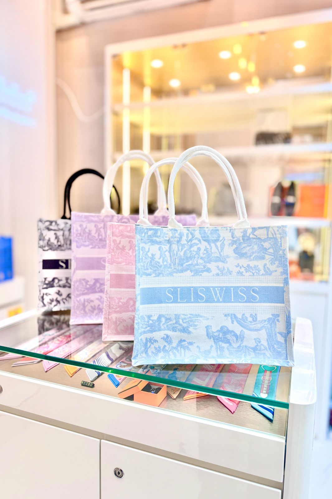 【贈品】Sliswiss 購物袋 [顔色隨機]