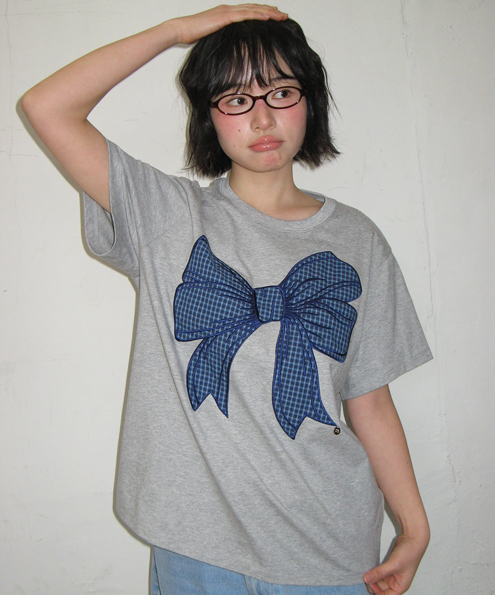 韓國 Ronron Big Ribbon Applique Basic Fit T Shirt【RR013】