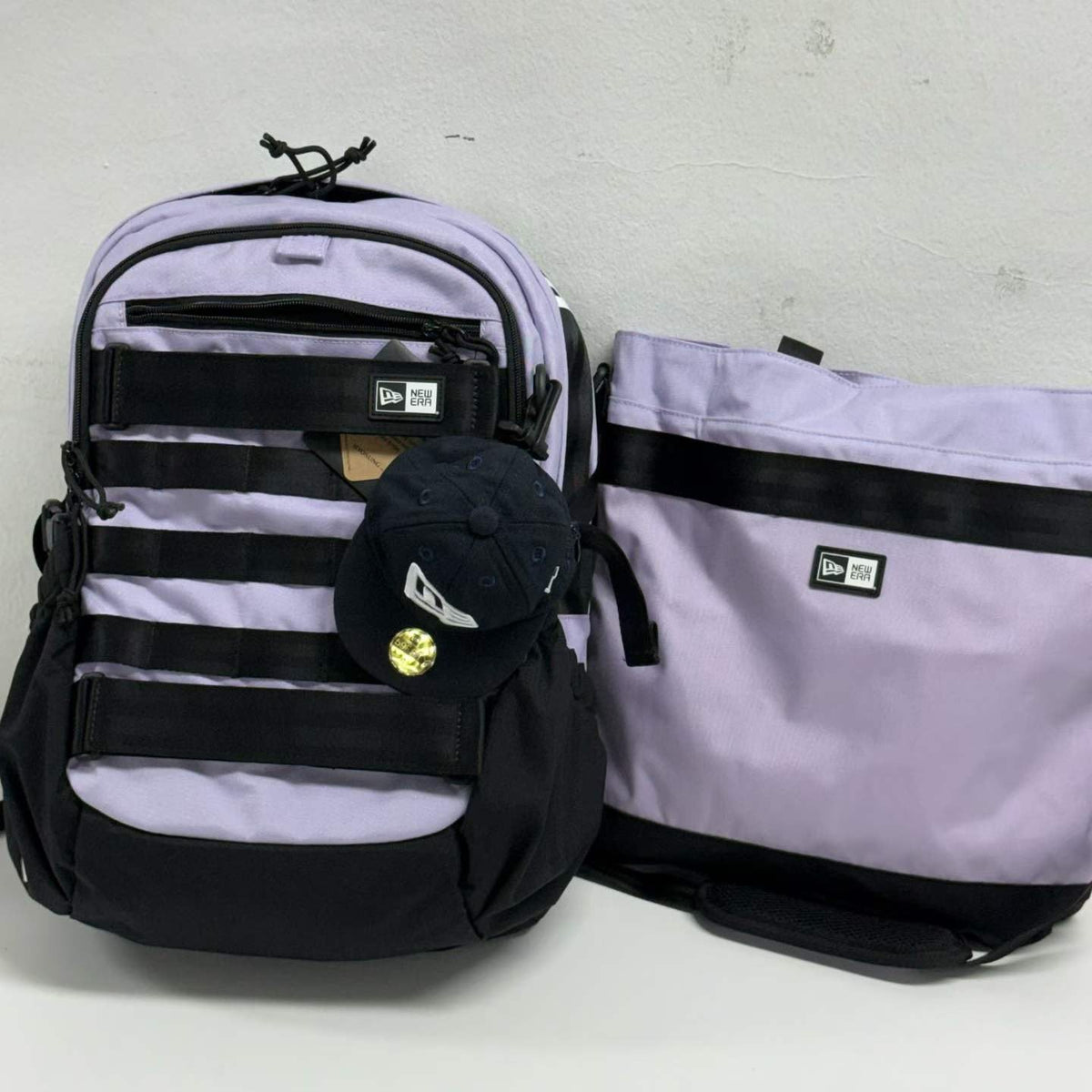韓國 New Era 18L 書包套裝（背包 + 輔助袋 + 帽型零錢包）【SM2424】