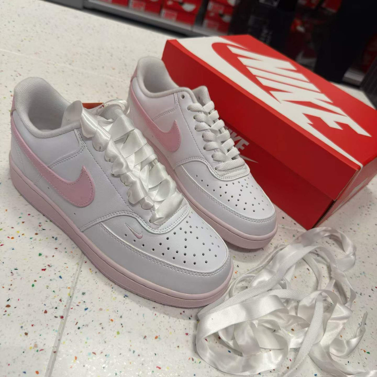 韓國 Nike 櫻花粉增高波鞋【SM2335】