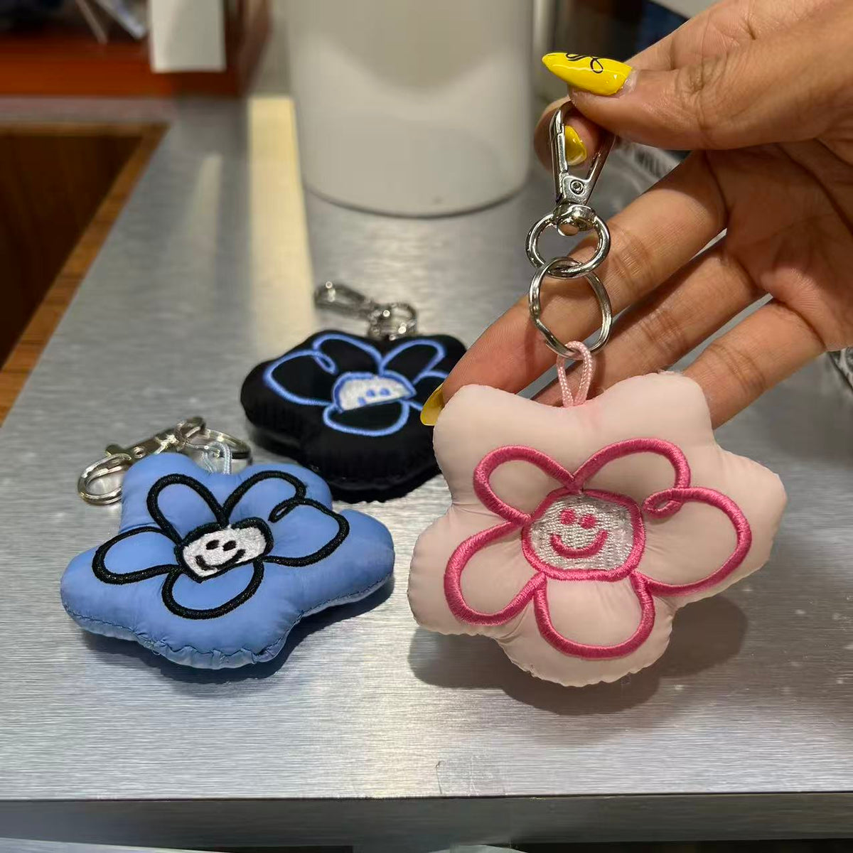 韓國 Wacky Willy Lily Keyring【WW290】