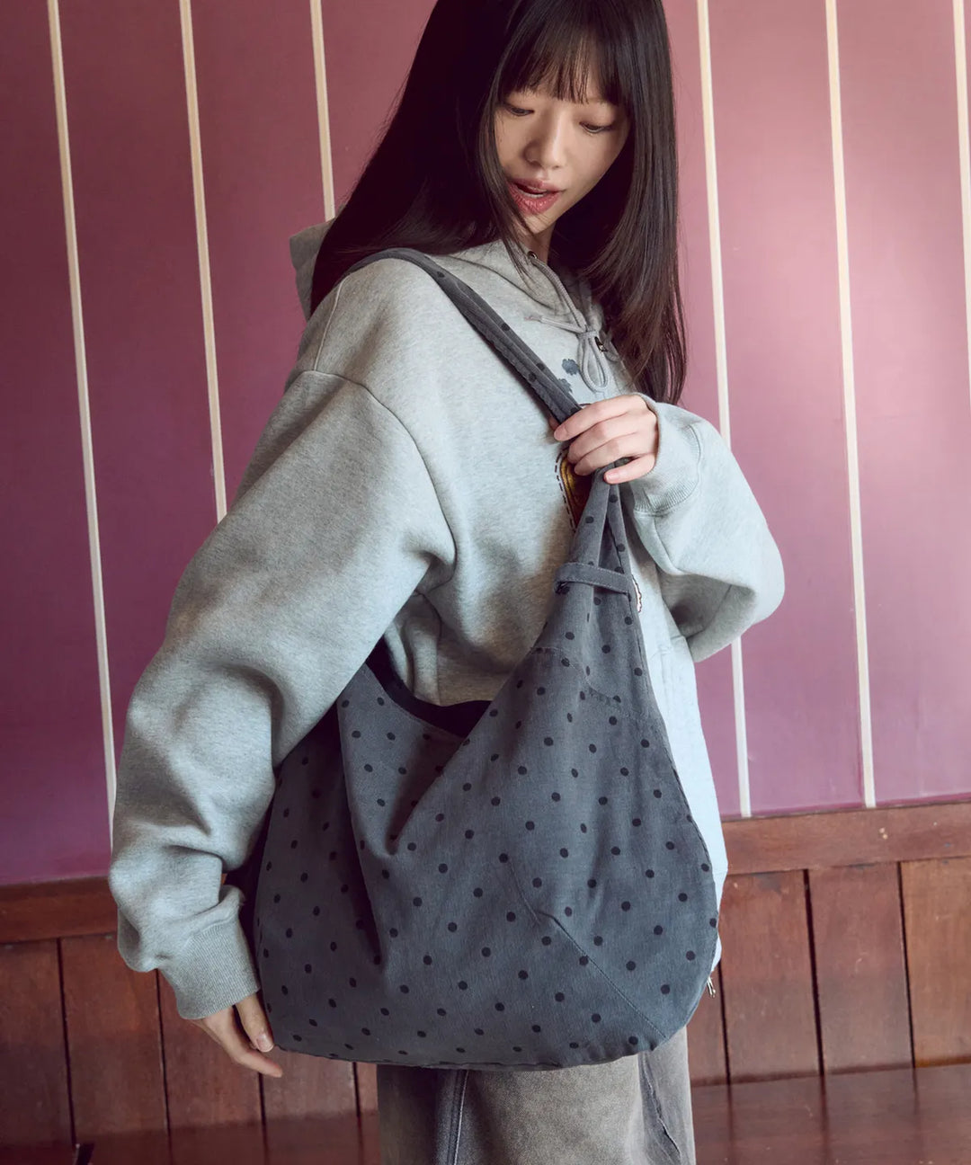 韓國 Ambler Reversible dot Hobo Pack【AR178】