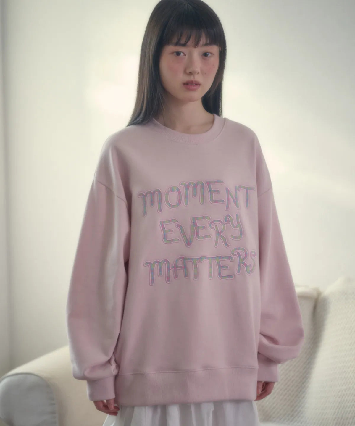 韓國 Ambler Moment Applique Embroidery Sweatshirt【AR166】