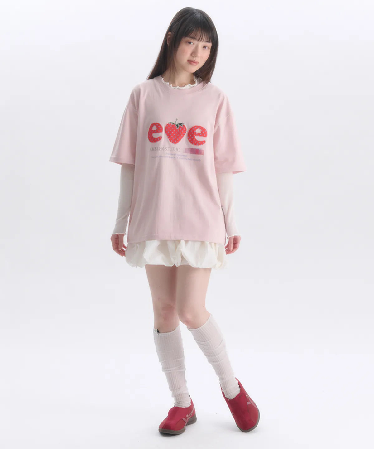 韓國 Ambler Strawberry Applique Embroidery Short Sleeve T-shirt【AR186】