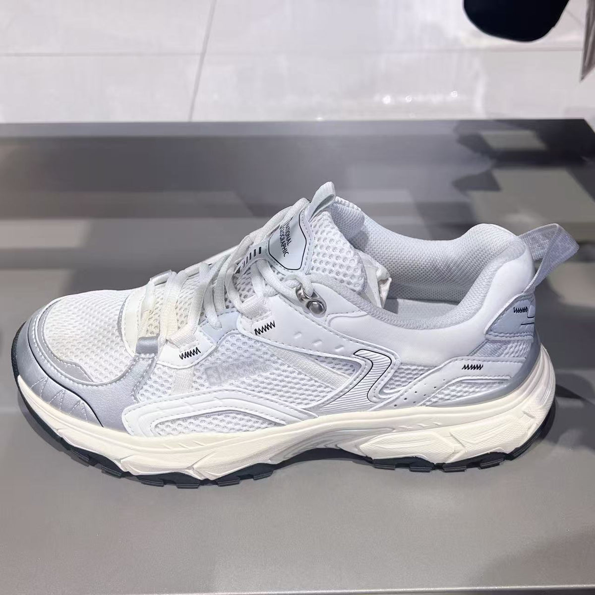 韓國 National Geographic Trego Sneakers 【NG922】