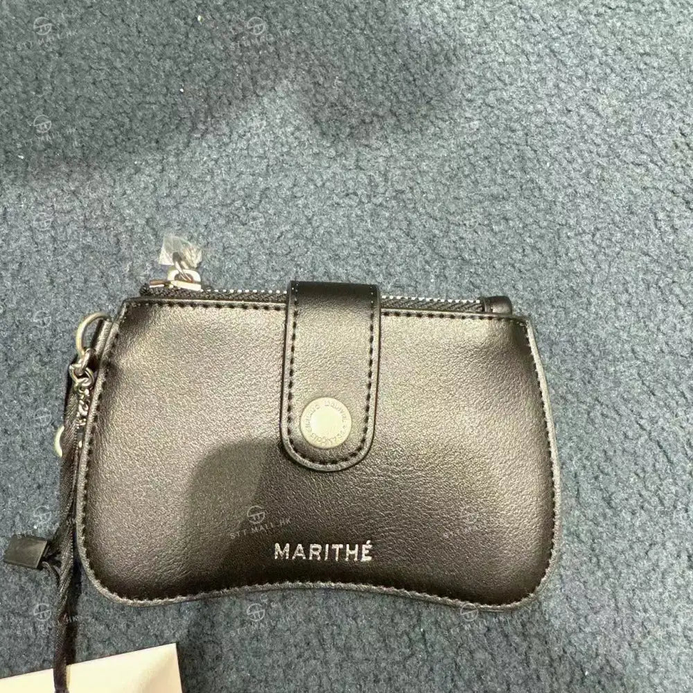 韓國 Marithe Francois Girbaud Regular Logo Peanut Keyring Wallet【MD194】 Black 一般商品