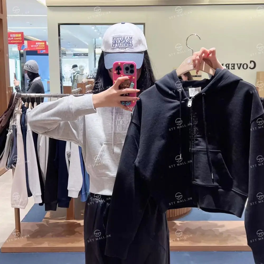 韓國 Marithe Francois Girbaud Women’s Classic Logo Crop Hoodie Zipup【MD117】 Black / S 一般商品